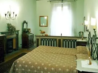 Guelfa Hotel 3*